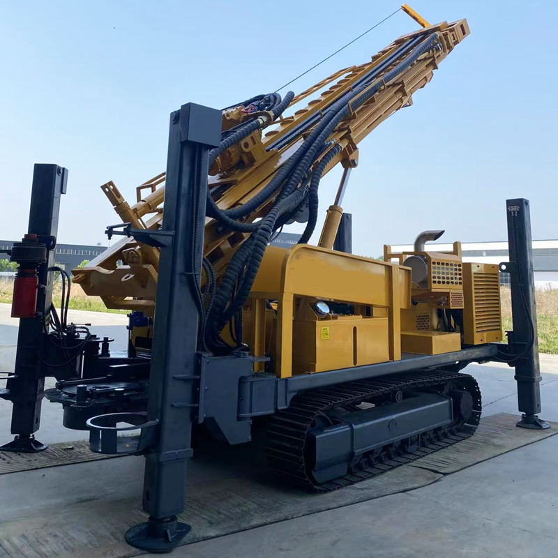 WR600S Detalhe do Chassi sobre Esteiras da Perfuratriz de Poço Profundo de 600 Metros