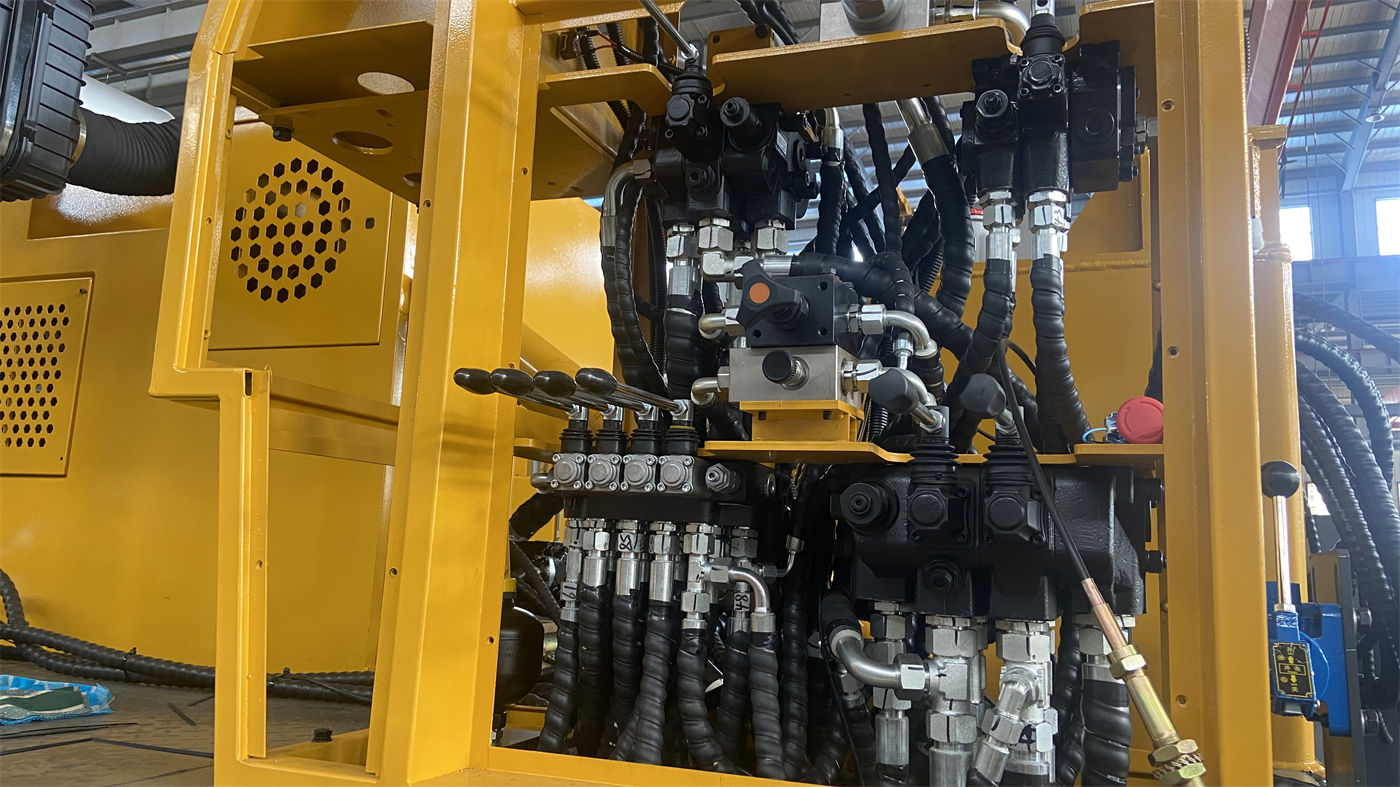 Qual é a diferença entre perfuratriz de exploração, perfuratriz de testemunho, perfuratriz de circulação reversa e perfuratriz de poço de água? Distinga estes quatro tipos de equipamento antes de comprar